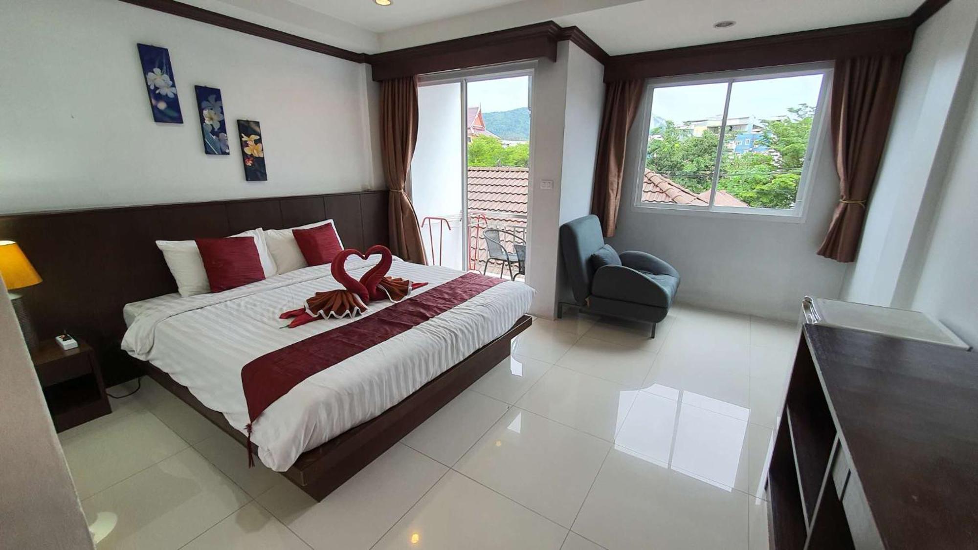 水果天堂旅馆 Hotel Patong Exterior foto